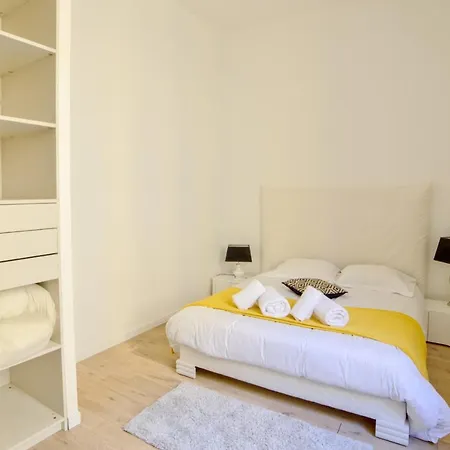 Superb Flat In The Heart Of The Historic Centre Of Ajaccio - Welkeys Apartment